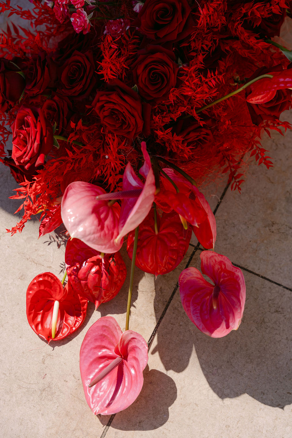 red wedding flowers