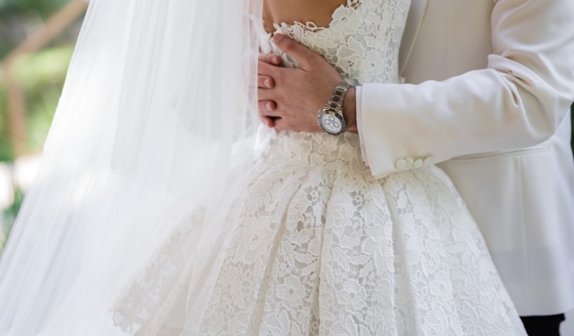 25 Of The Most Stunning Wedding Dresses That Stole The Spotlight