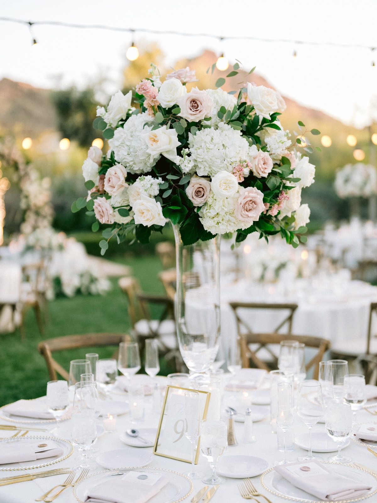 tall blush and ivory wedding floral arrangement ideas