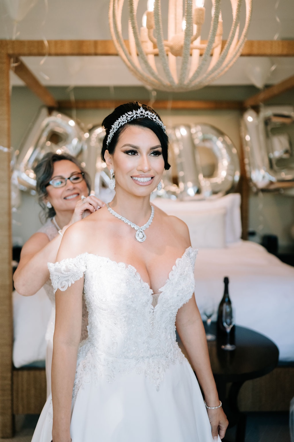 bride with large diamond necklace