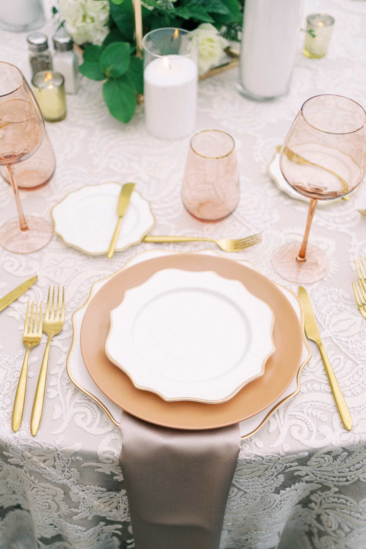 pink and gold place settings