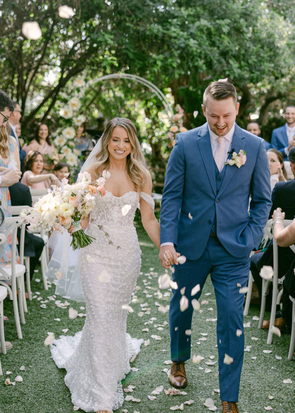 Spring Garden Romance at Green Gables Wedding Estate