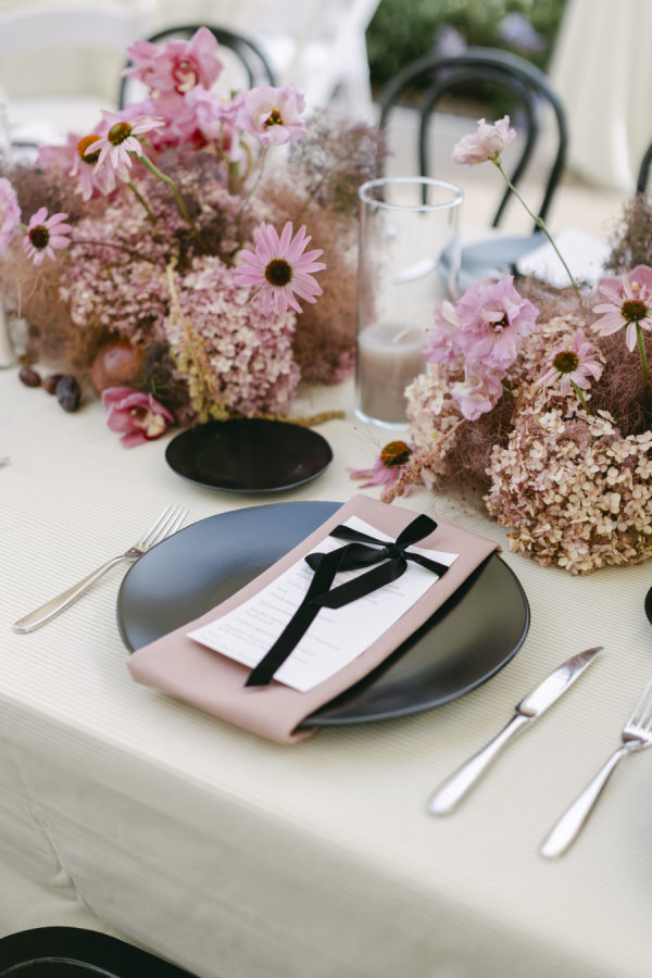 Step Into an Enchanted Wedding Where “Secret Garden” Meets “Alice in Wonderland” at Nestldown
