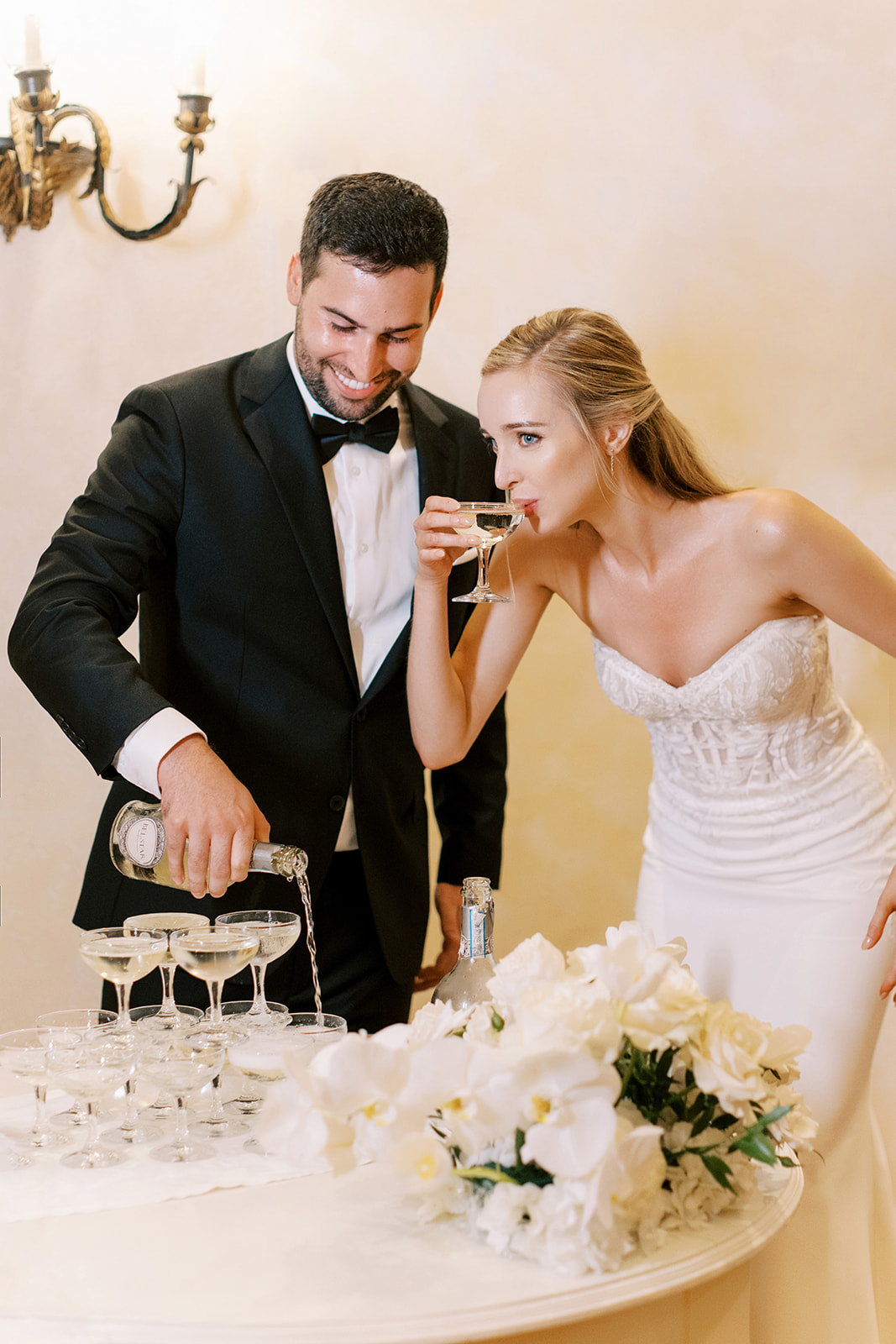 champagne tower for wedding