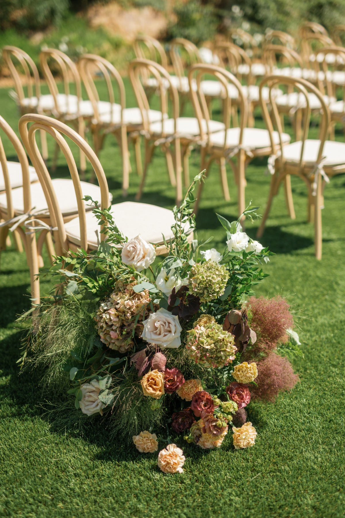 romantic and elegant wedding chairs