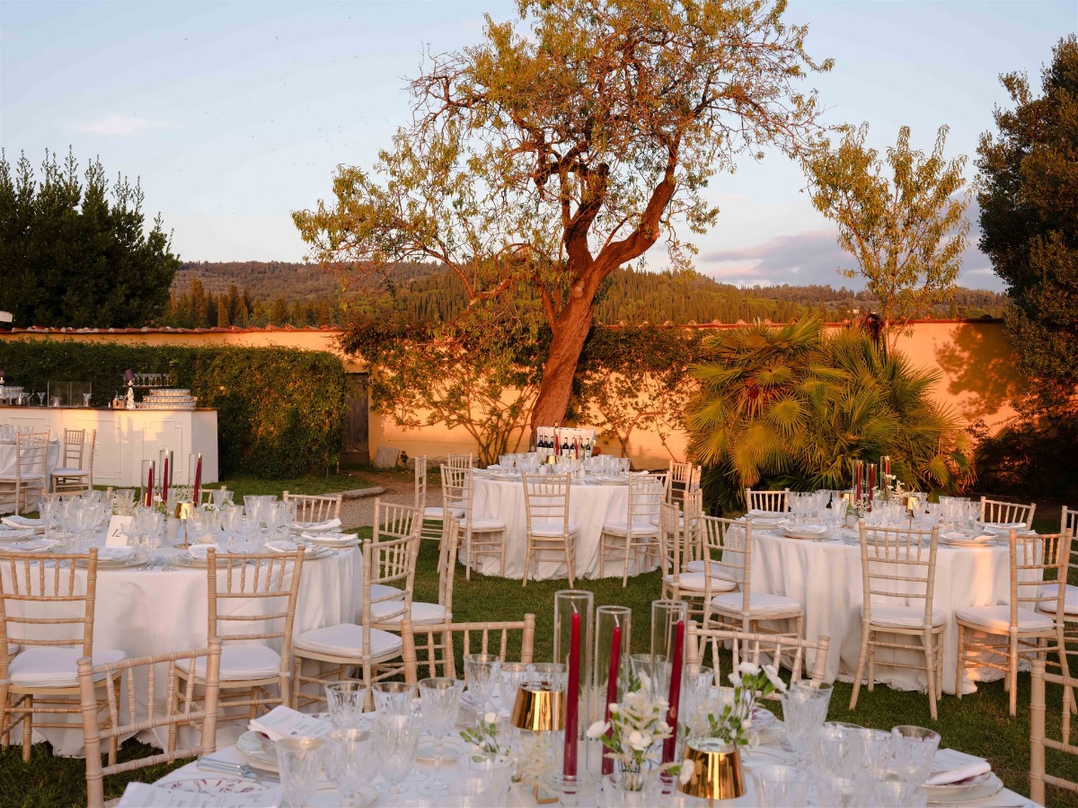 red and white reception design