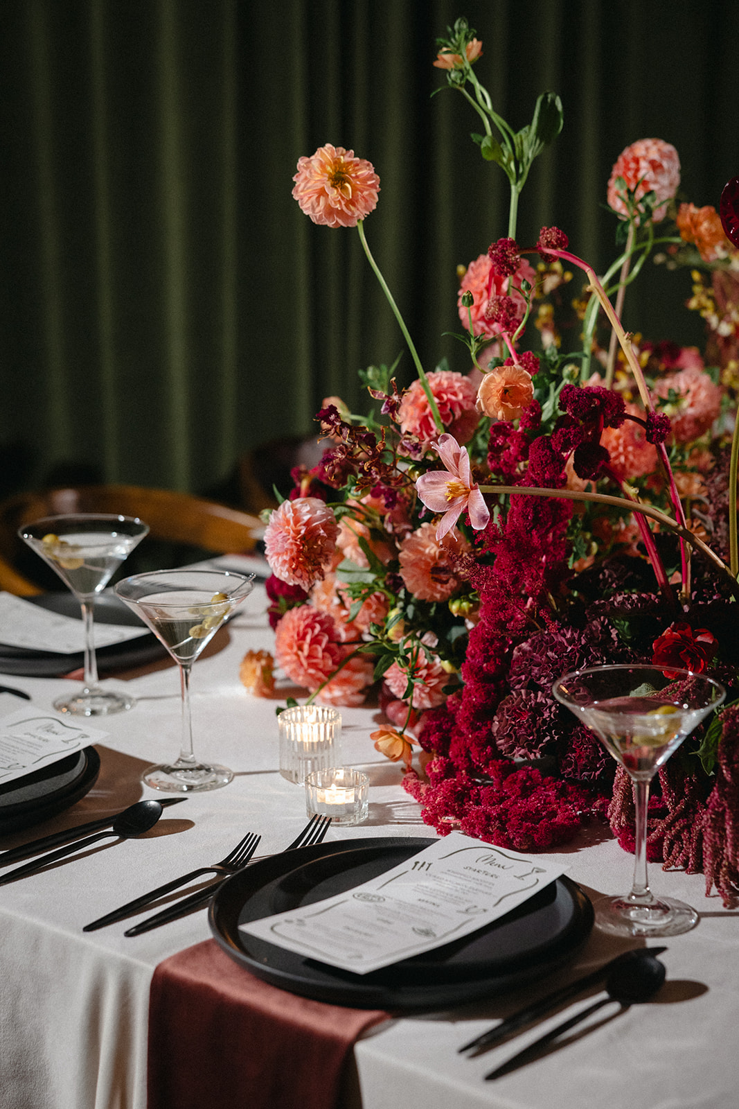 red blush and peach wedding colors
