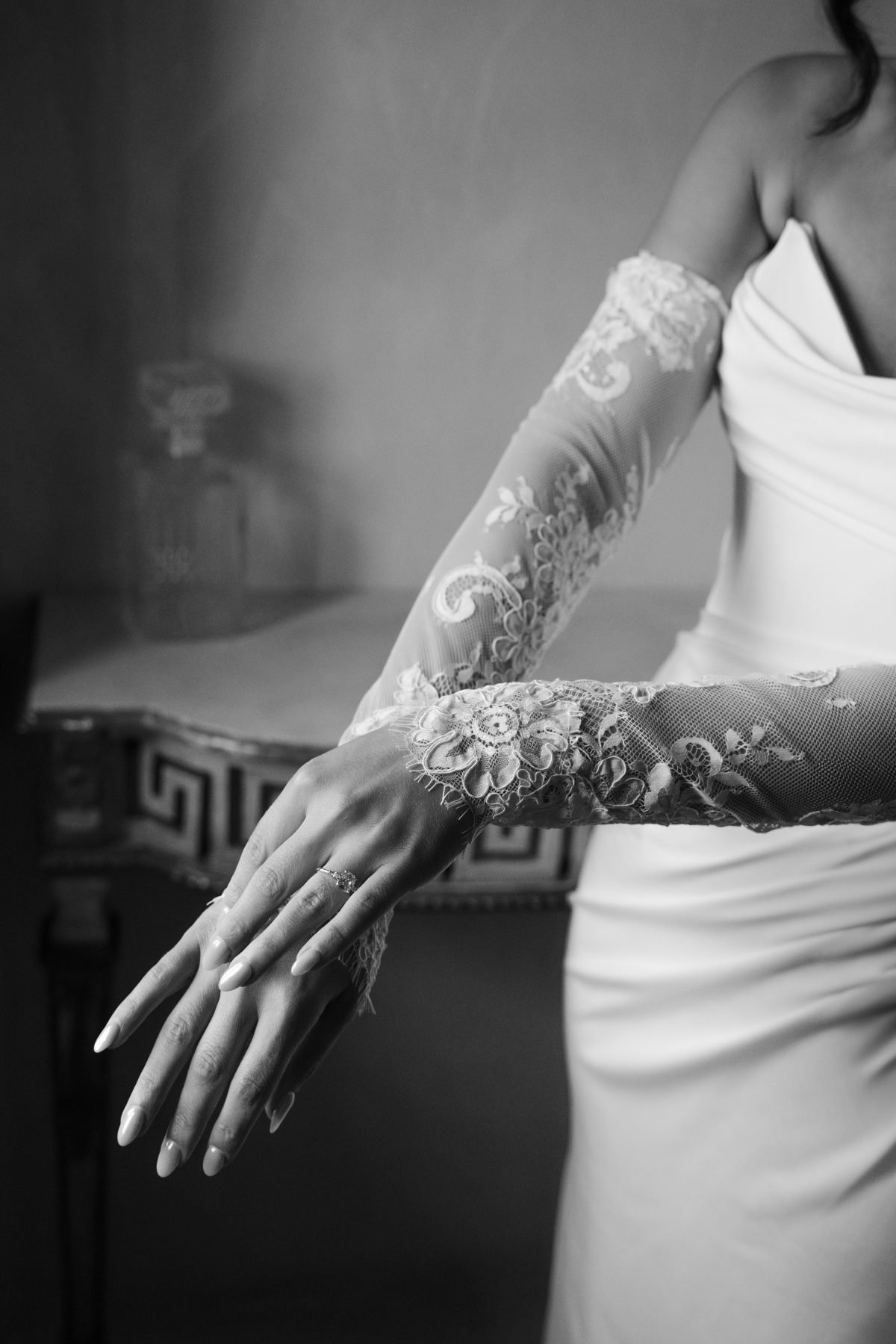 wedding gown detail photo ideas