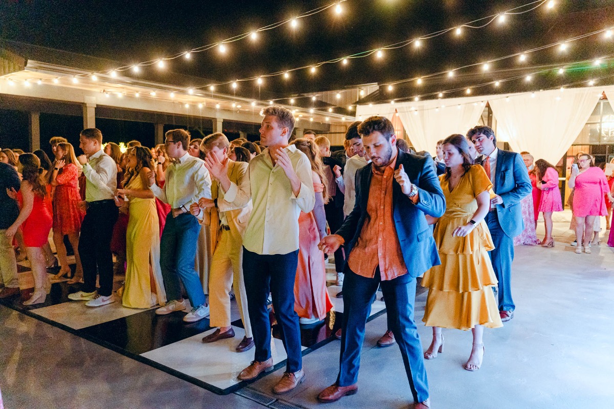 what to wear to a summer wedding
