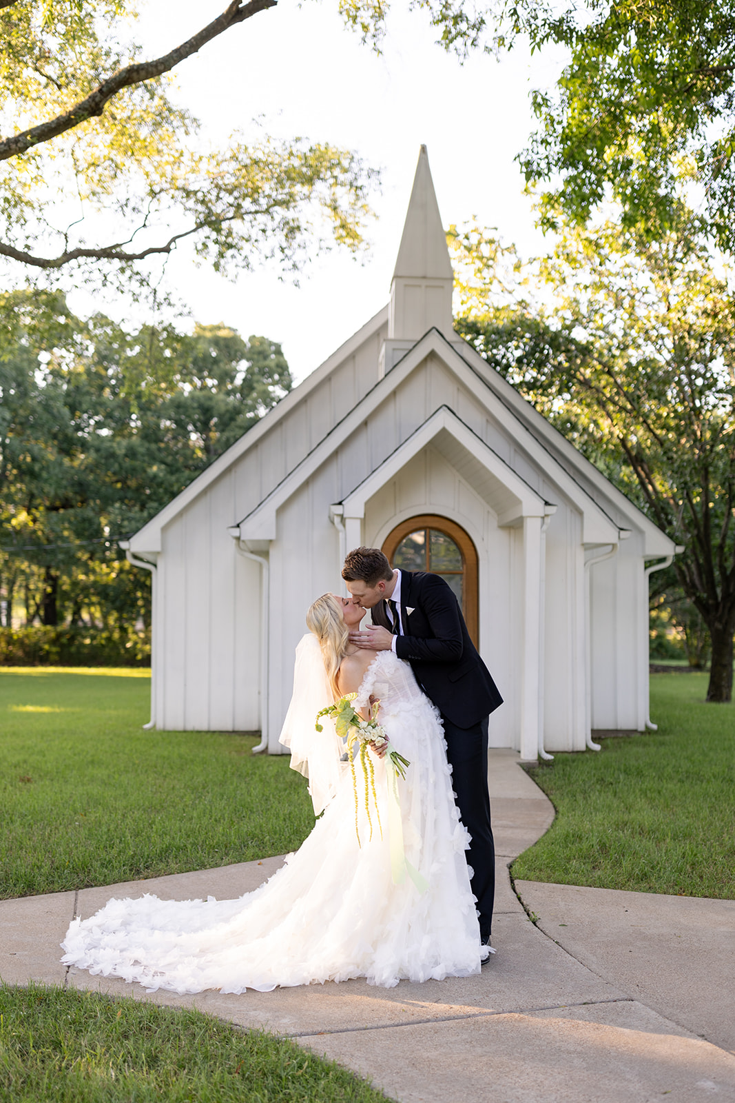chapel wedding venue in dallas