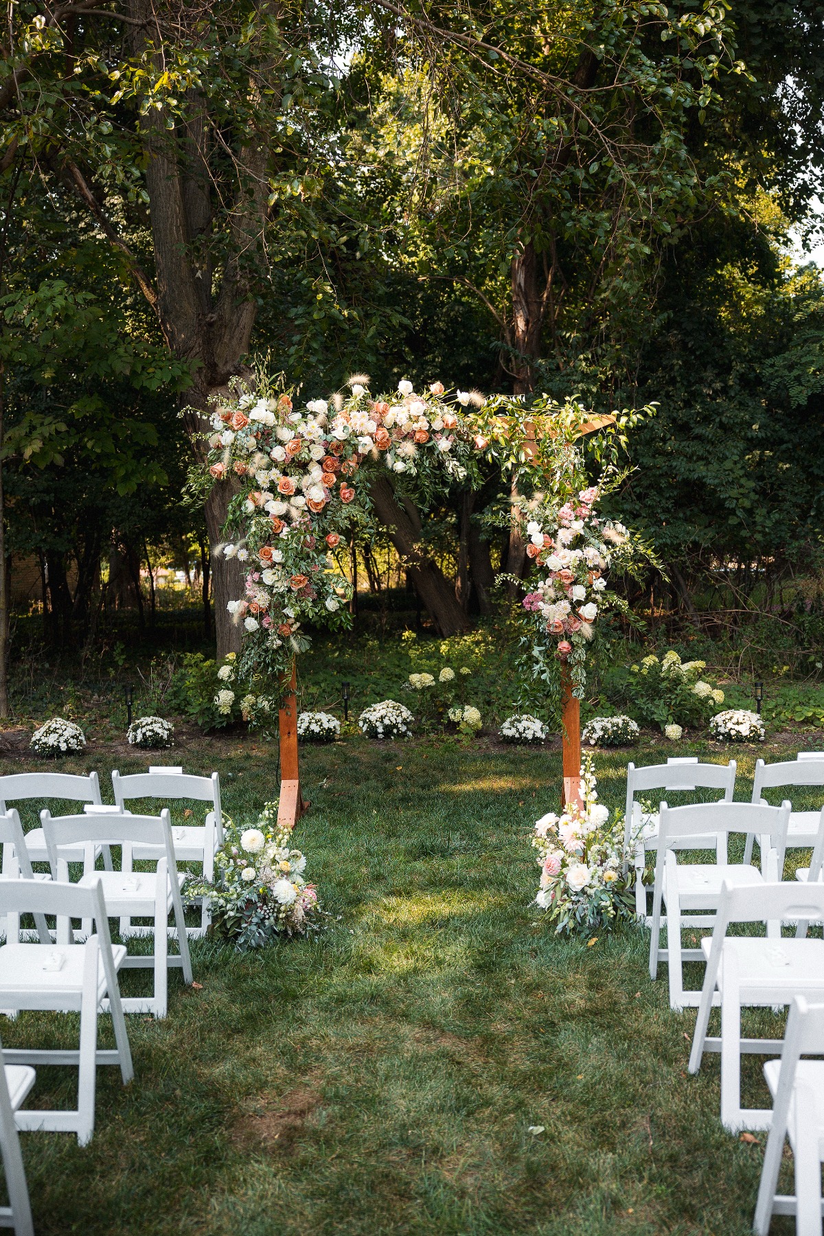 fall backyard wedding ceremony ideas