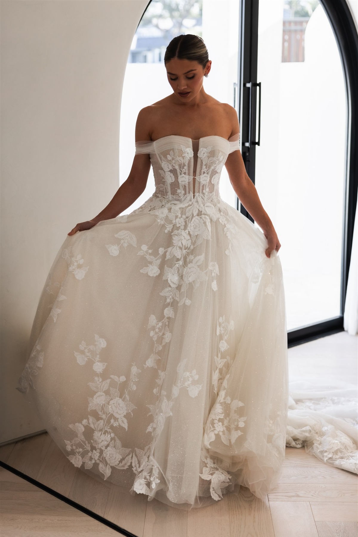 Bold, Modern, Unforgettable: Sarah Alouache’s 2025 Bridal Collection Turns Every Head