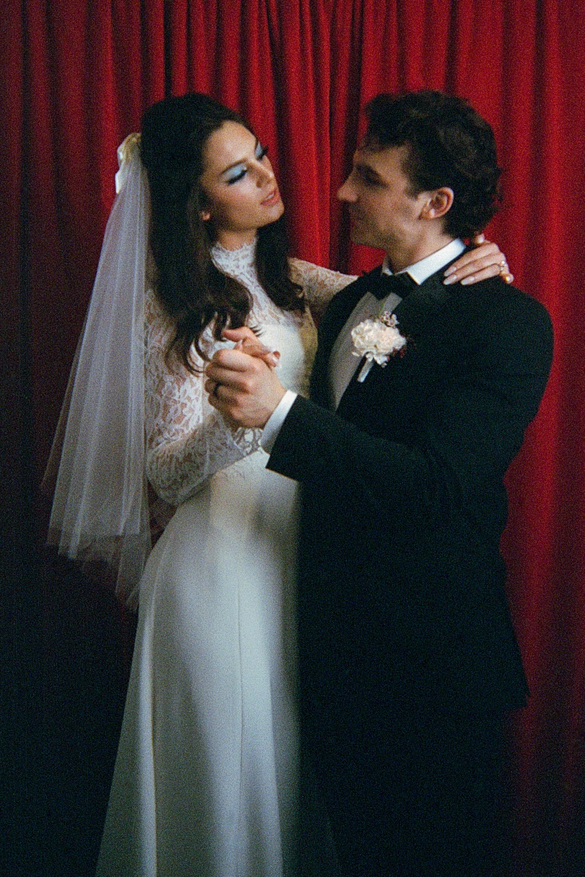 Can’t help falling in love: a priscilla-inspired film shoot