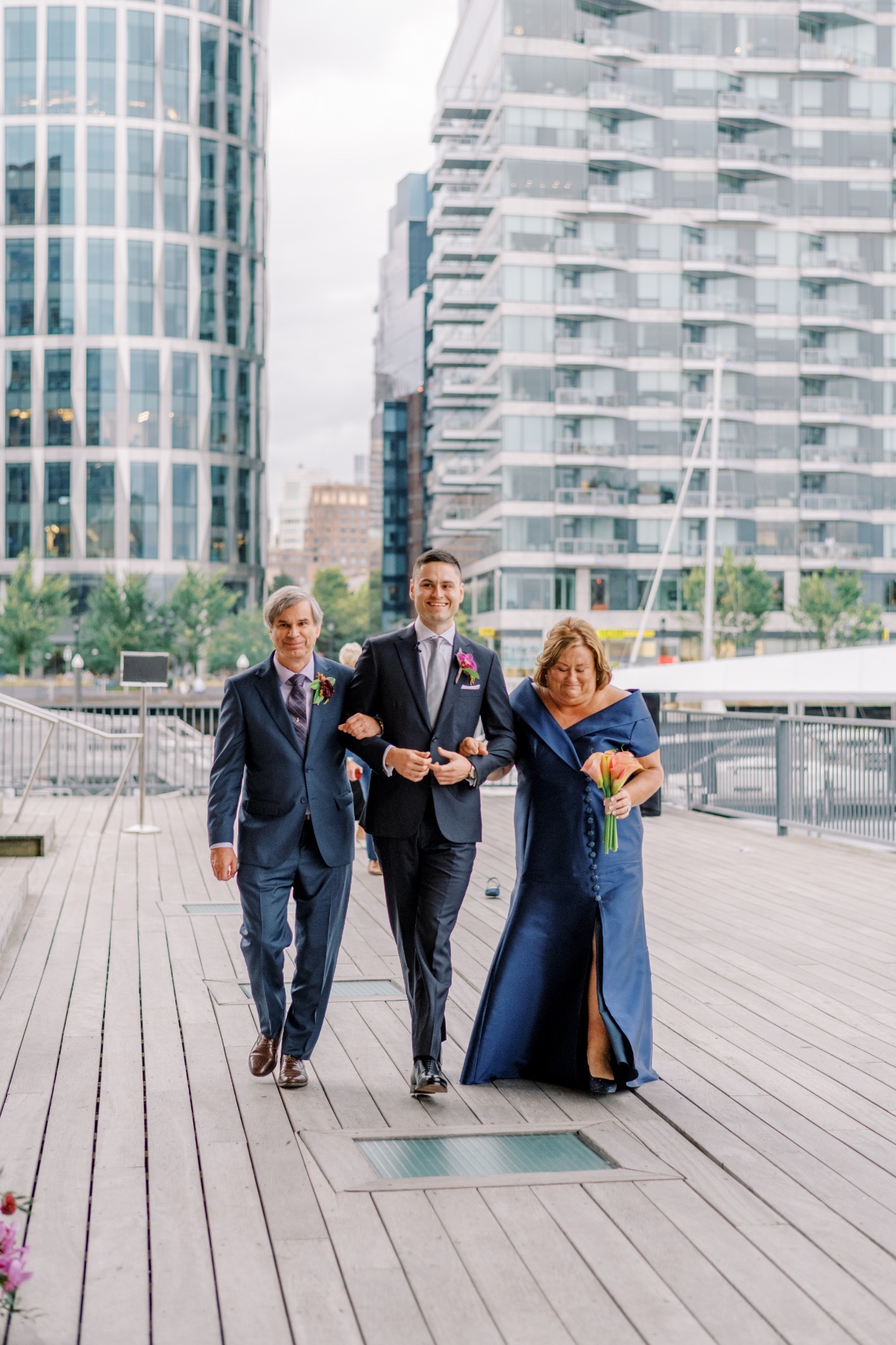 navy suiting