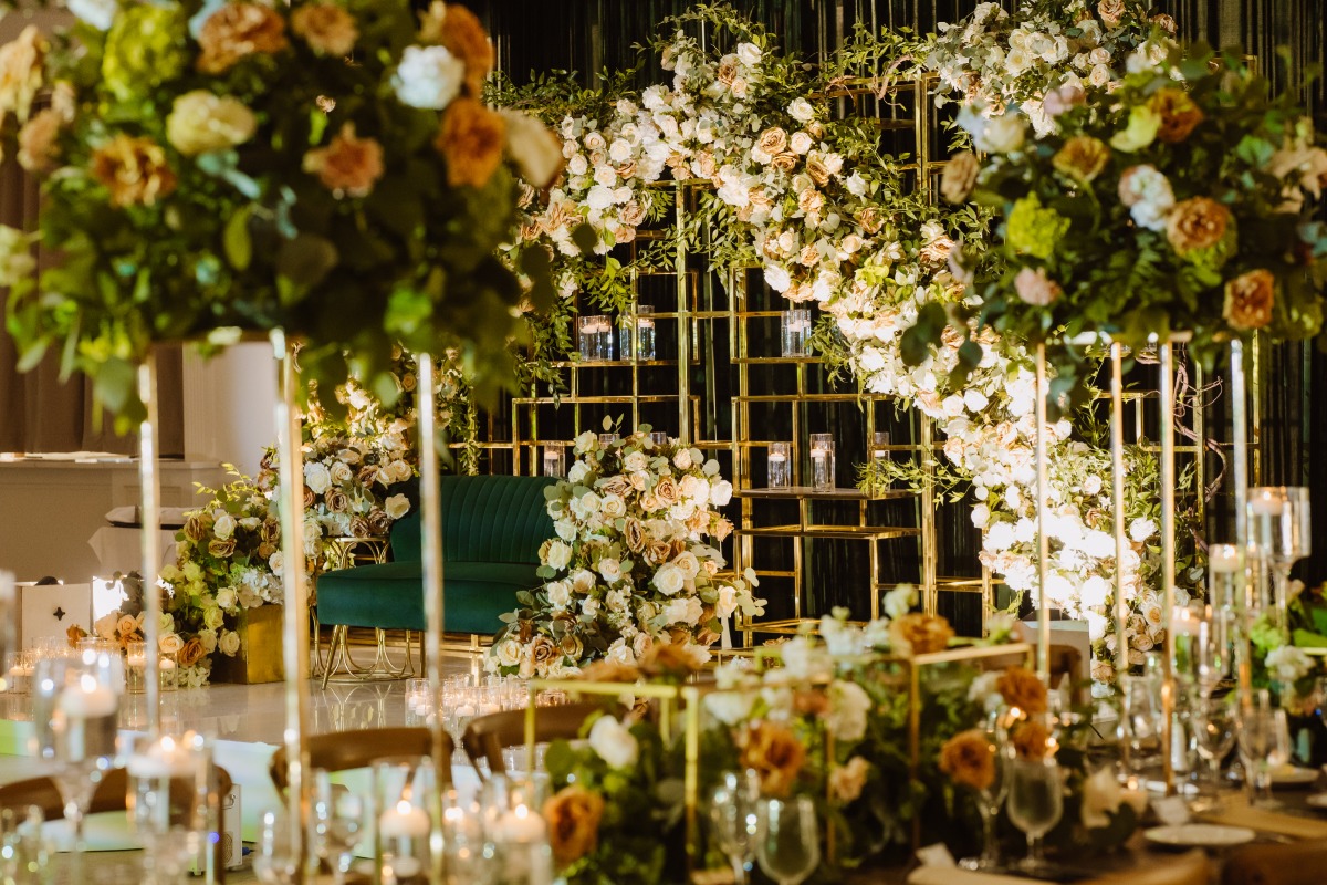 gold orange and ivory wedding reception ideas