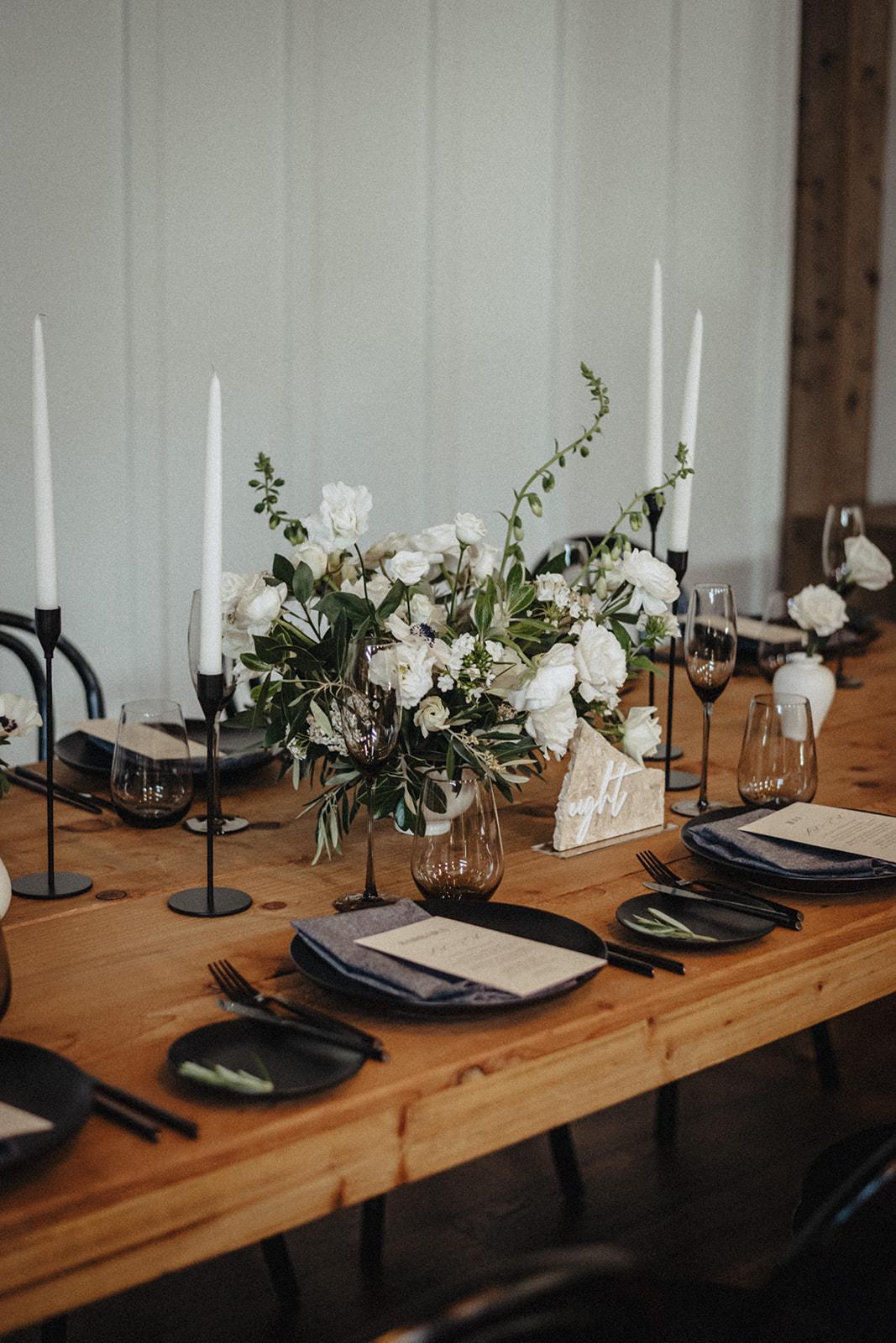 white rose and white anemone centerpieces