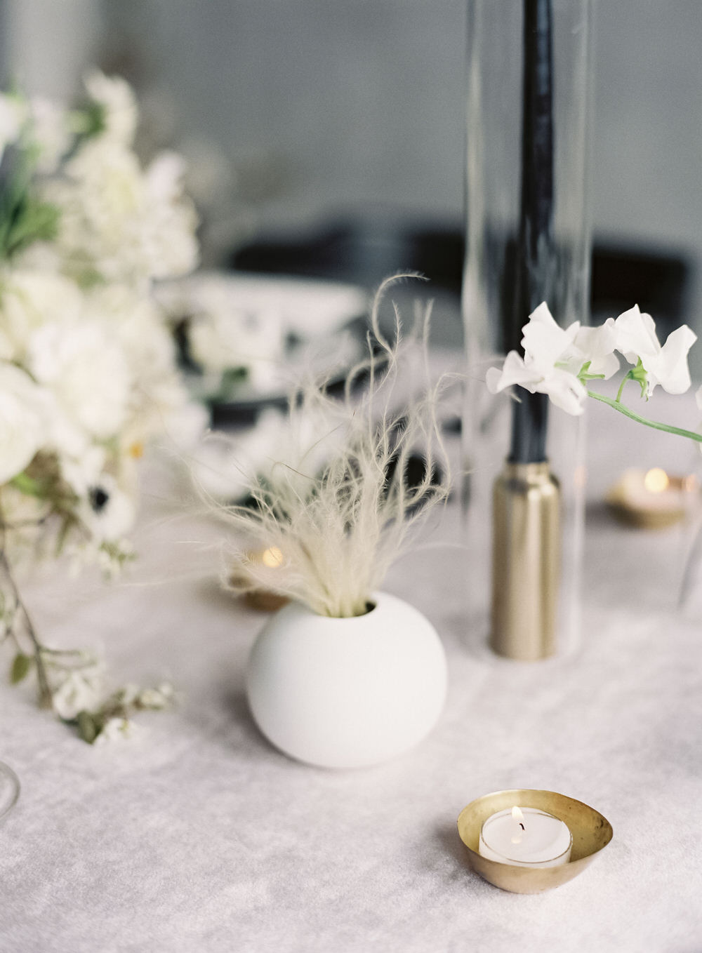 Artiese Blackwhite Wedding Romantic