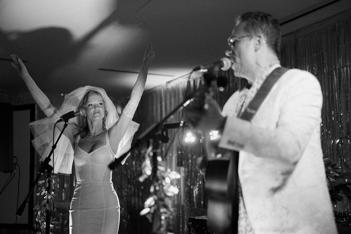 bride and groom performance