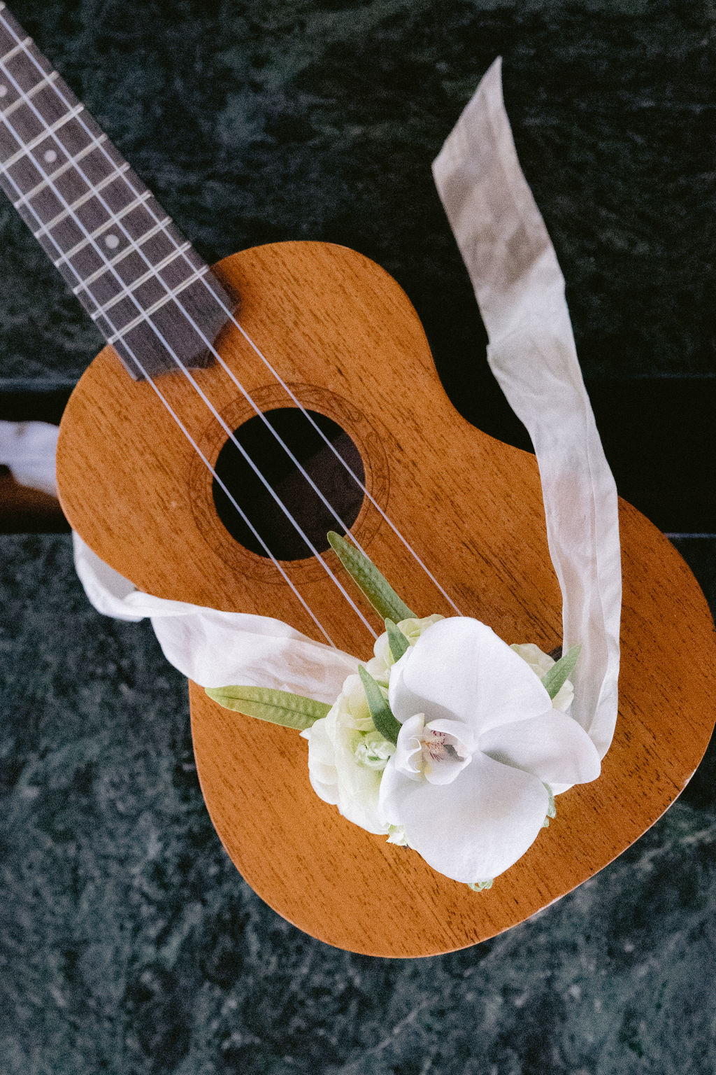 Hawaiian wedding traditions 