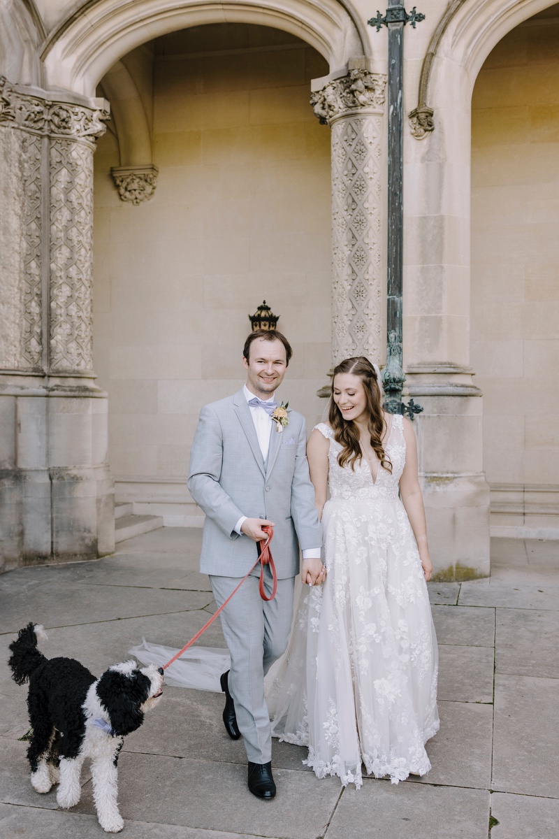 estate wedding with dog