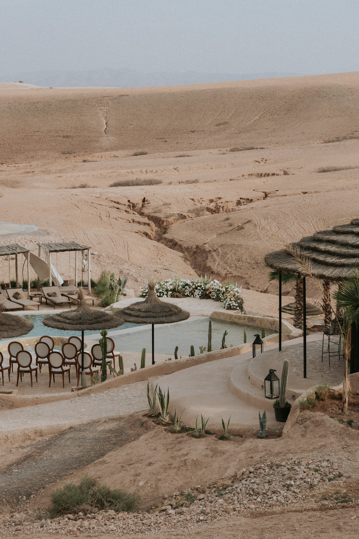 desert pool wedding venue in morocco