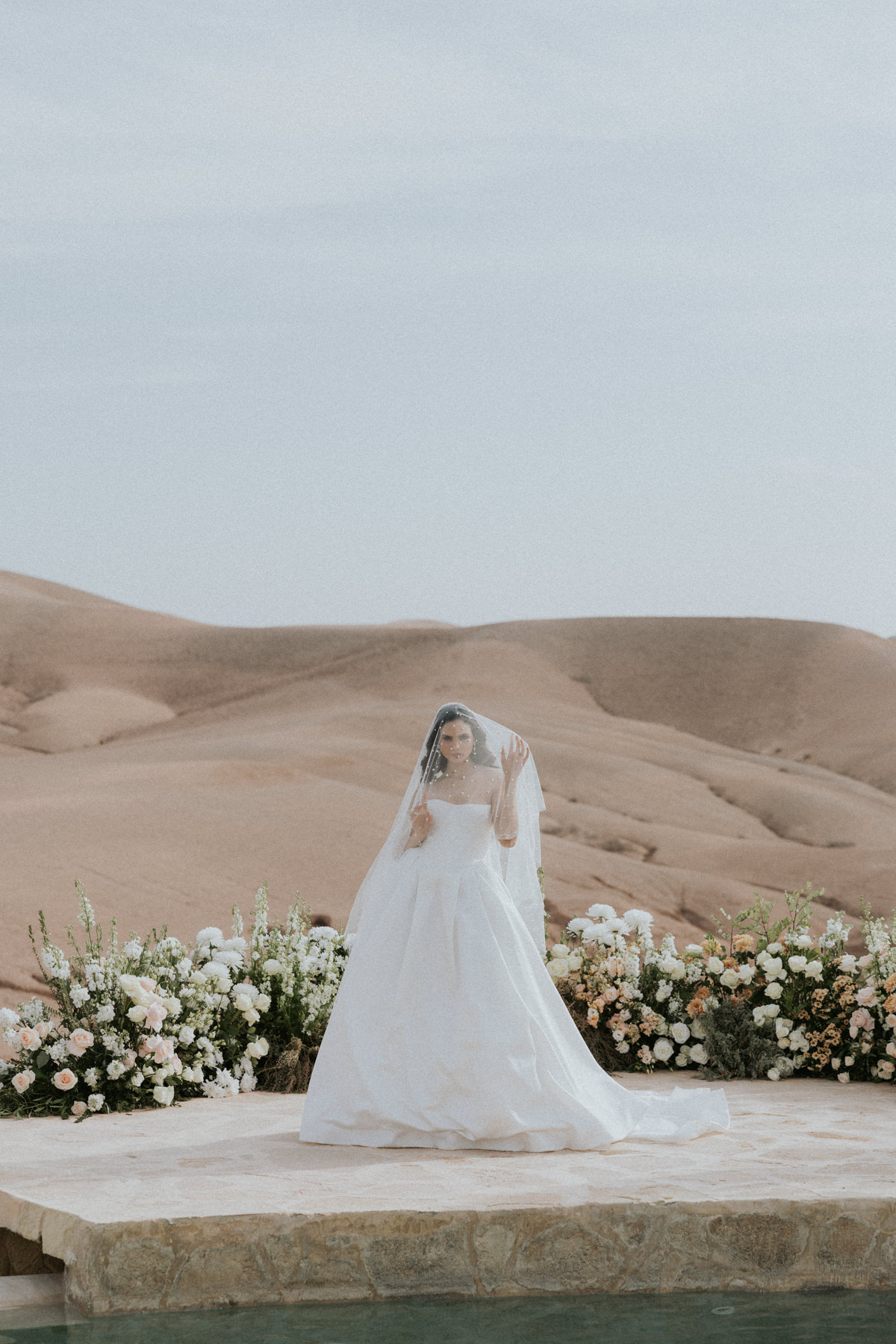 black tie desert wedding ideas