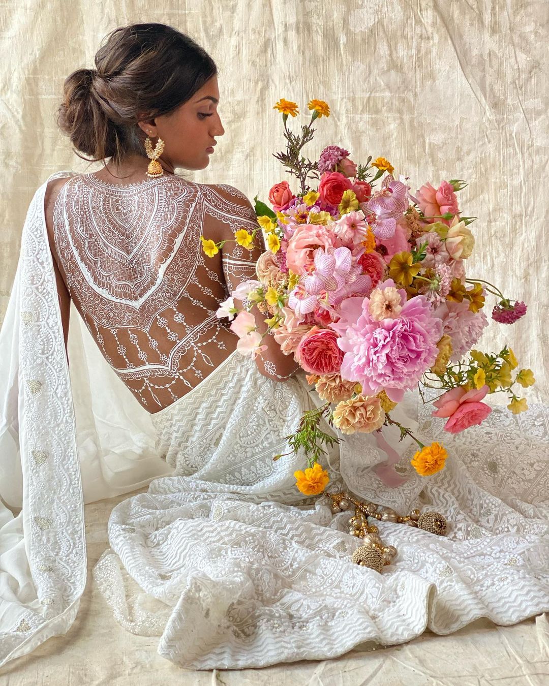 Vivid Summer Bouquets Bright Wedding Palettes
