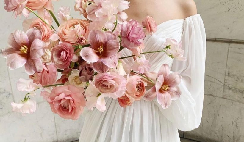 These 50 Summer Bridal Bouquets Have Big Main Character Energy