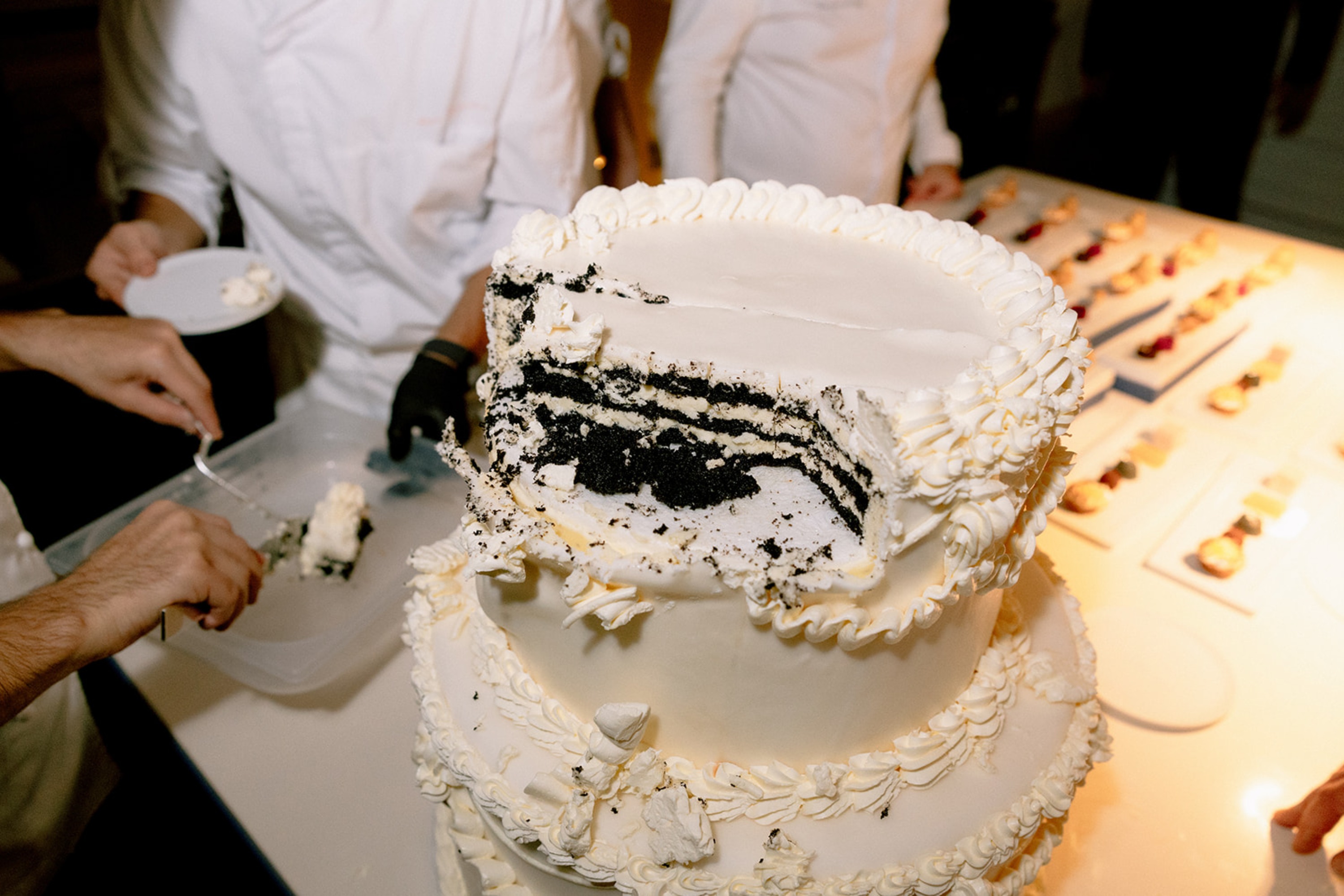 lambeth wedding cake for wedding featuring galia lahav