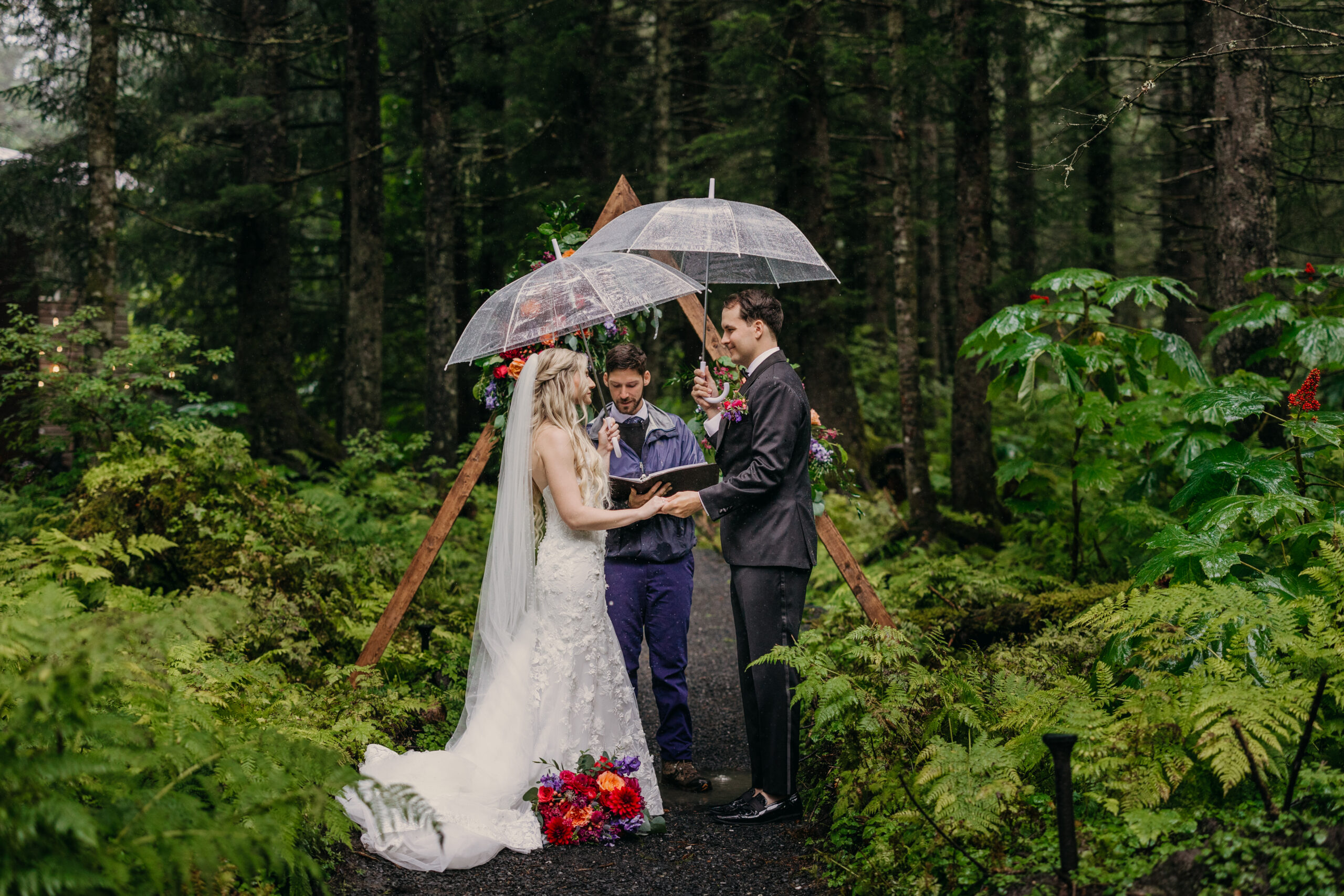 Alaska Elopement Photographer