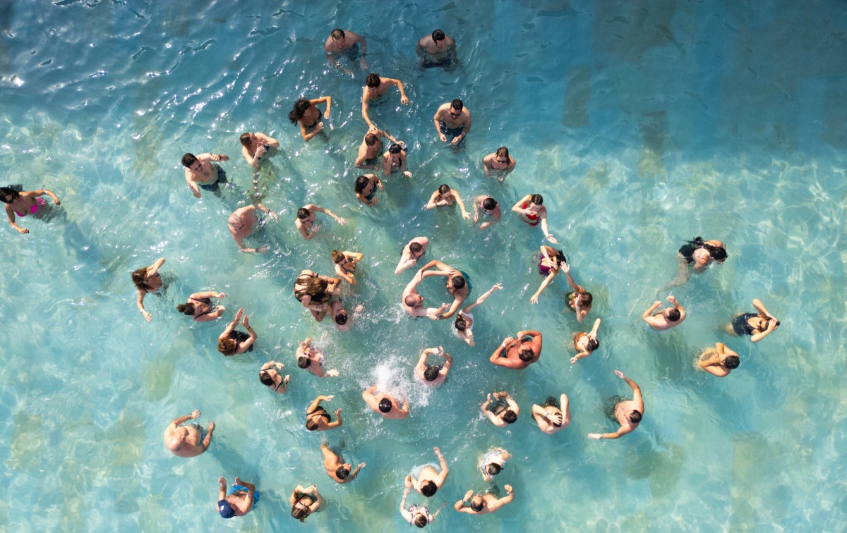 wedding welcome pool party