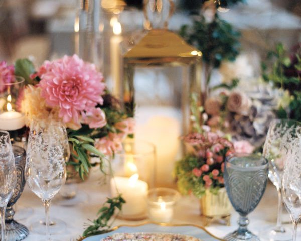 A Secret Garden Wedding Set Inside a Historic Landmark in Downtown Chicago