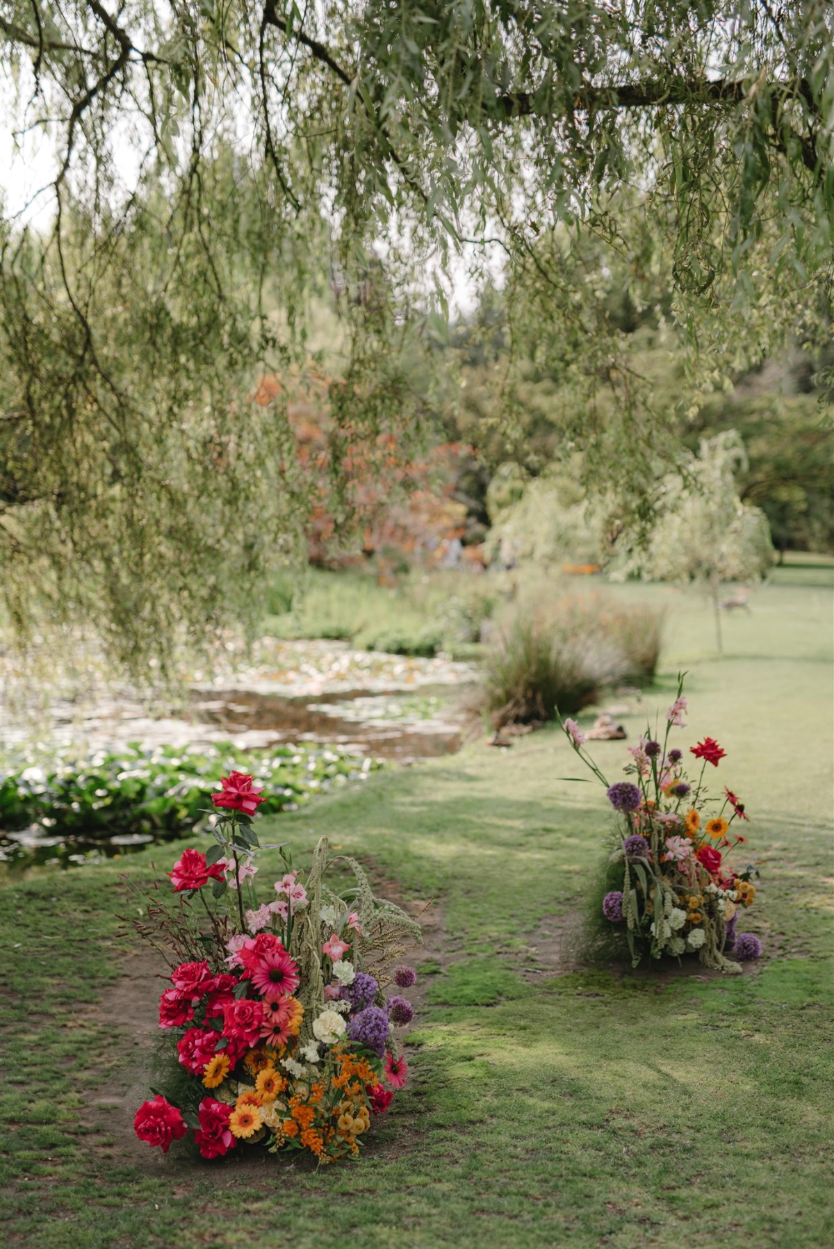tall stem floral arrangements for wedding ceremony