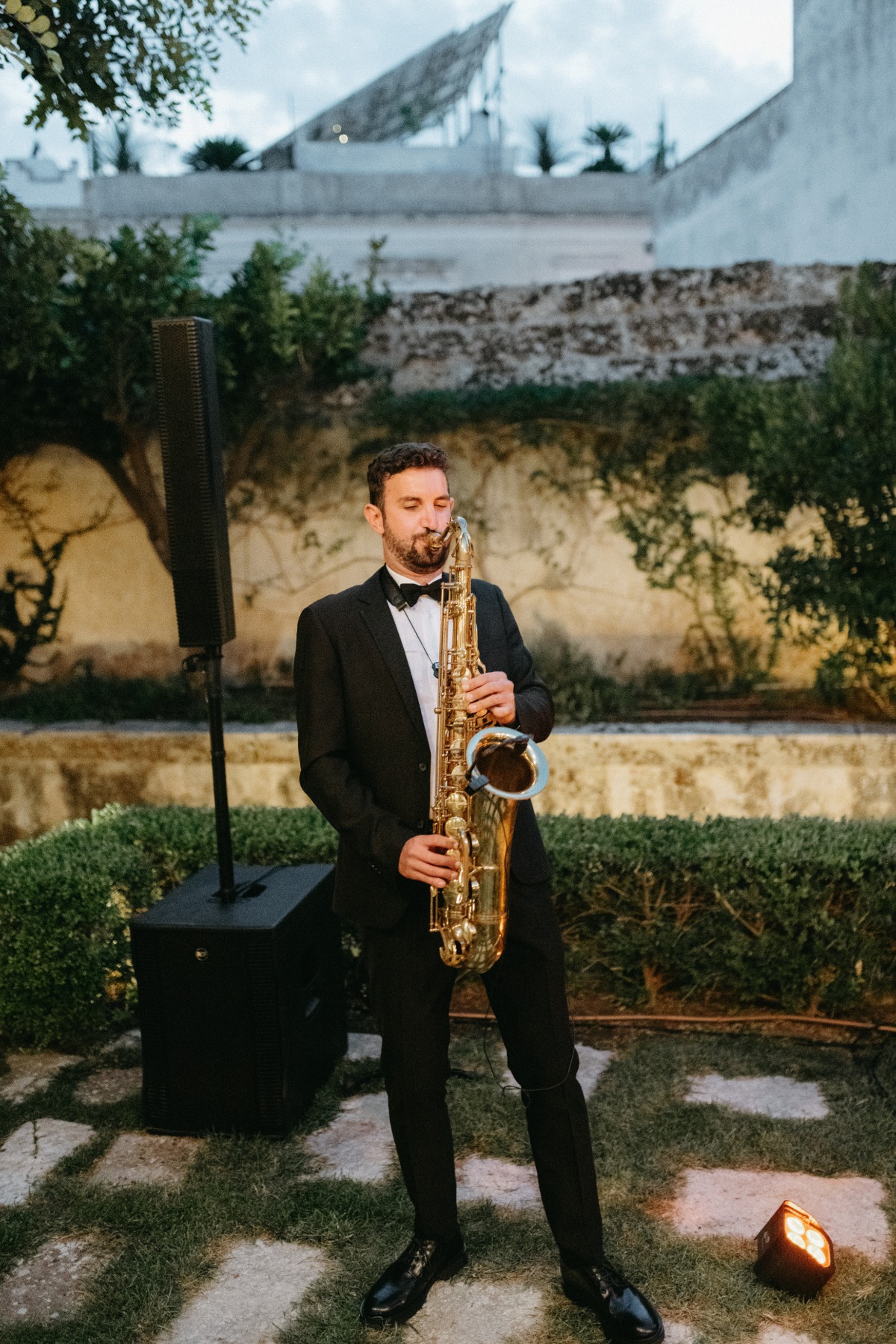 saxophone player in puglia