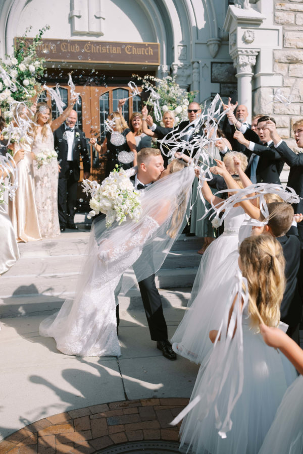 Woven Blooms and Wow Moments at This Upscale Garden-Inspired Wedding