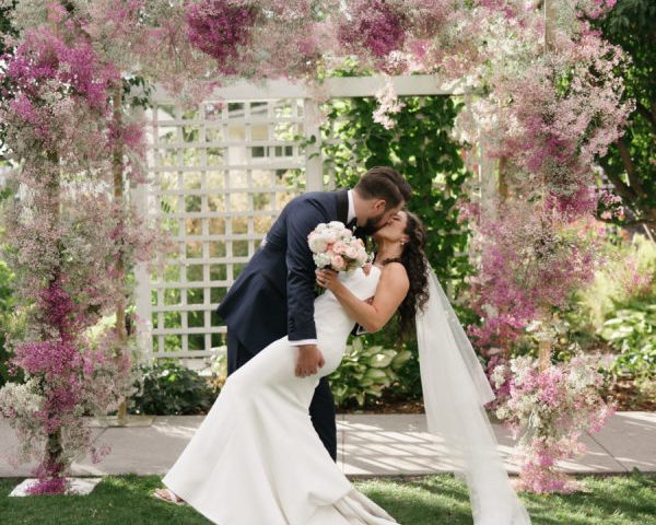 A Playful Pink Wedding Full of Love, Laughter, and Romantic Energy at Deane House