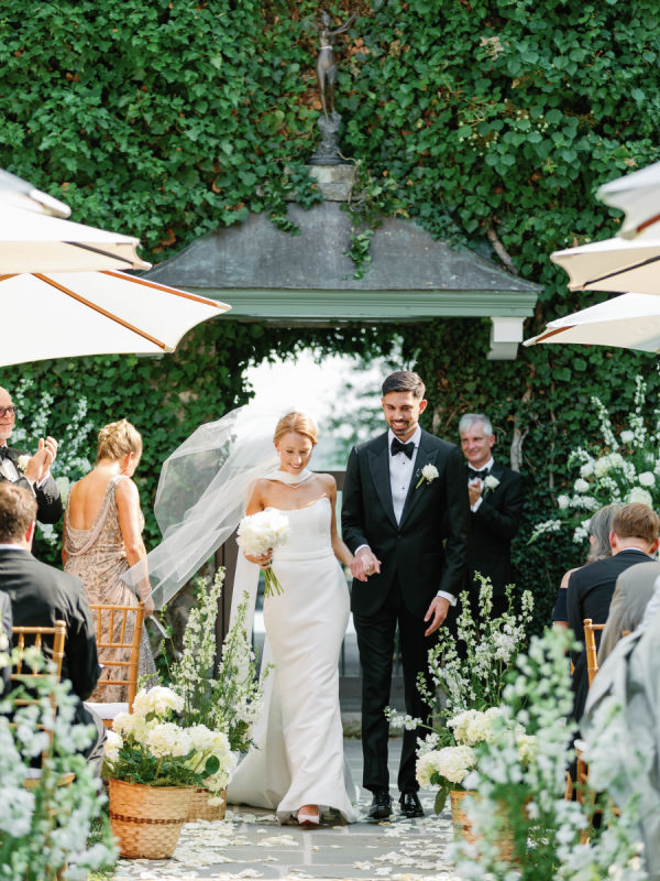 An Elevated Garden Party Wedding in Virginia’s Hunt Country with Heartfelt, Editorial Style