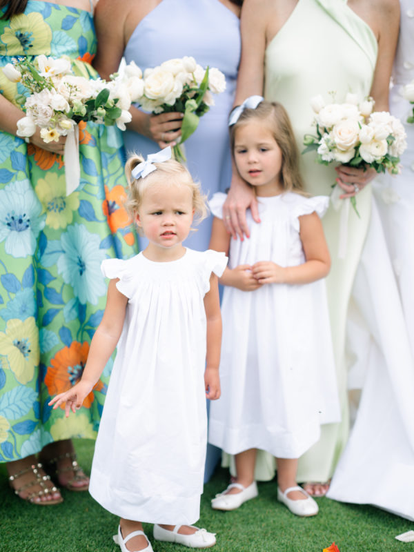 Coastal Color Story – A Vibrant Oceanfront Wedding Bursting with Summertime Blooms