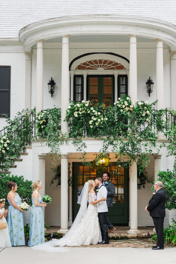 A Classic Coastal Wedding Rooted in Southern Charm in Savannah