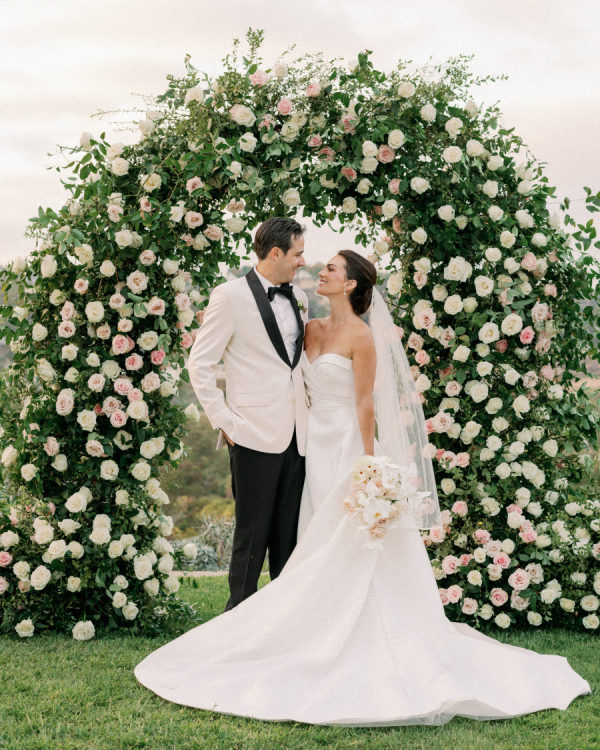 A Garden Wedding at a Rancho Santa Fe Estate With Classic Style and a Splash of Drama