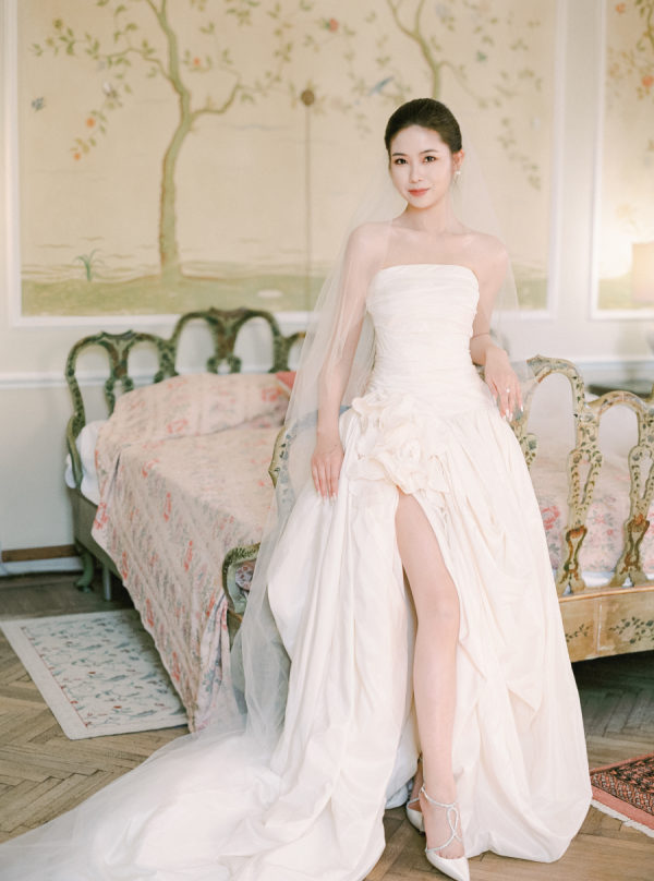 A Garden Party Celebration of Love and Heritage in the Heart of Italy