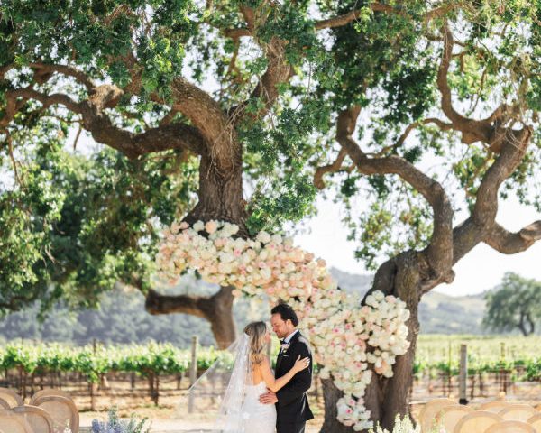 A Vineyard Wedding Filled with Ethereal Music and Endless Bloom at Sunstone Villa