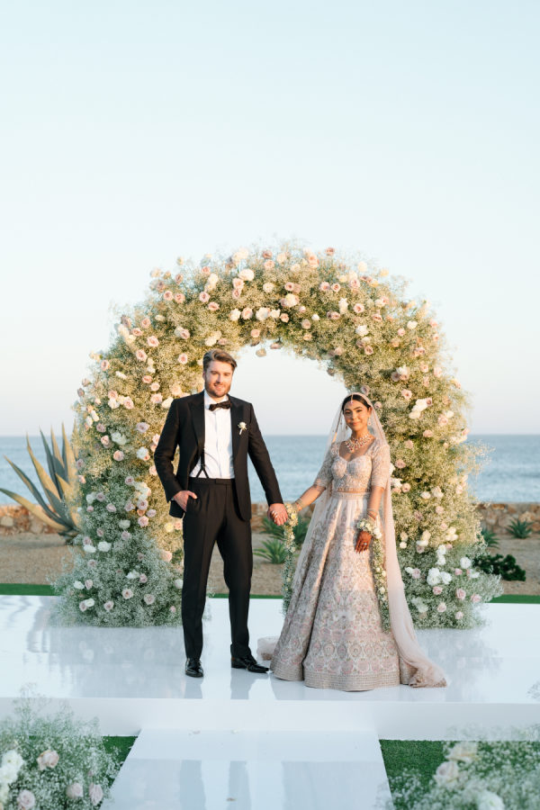 A Blush and White Los Cabos Celebration with Cloud-Like Florals and Ethereal Romance