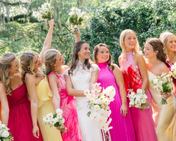 A Coastal Garden Party of Color and Grace by the Water’s Edge