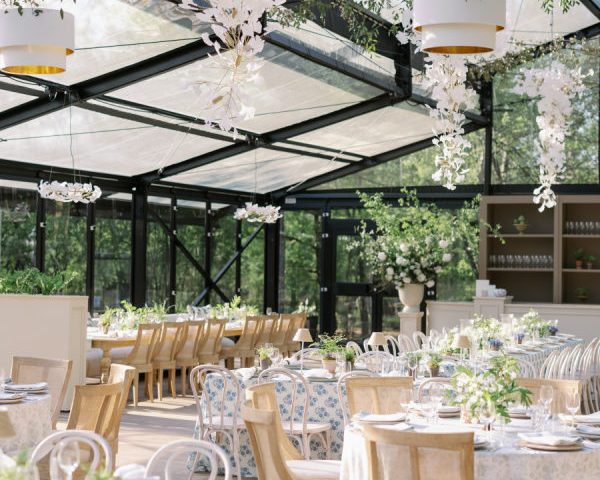 A Layered, Lived-In Wedding Inspired by Nancy Meyers