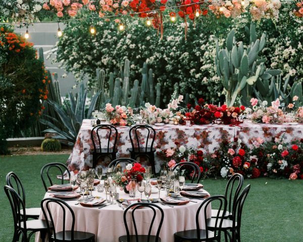 A Moody Mountain Romance in Shades of Pink and Berry at Sanctuary Camelback Mountain