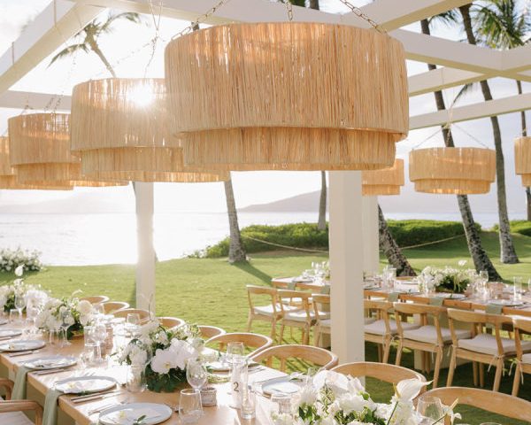 An Effortlessly Elegant Wedding at a Family Home in Kihei, Hawaii